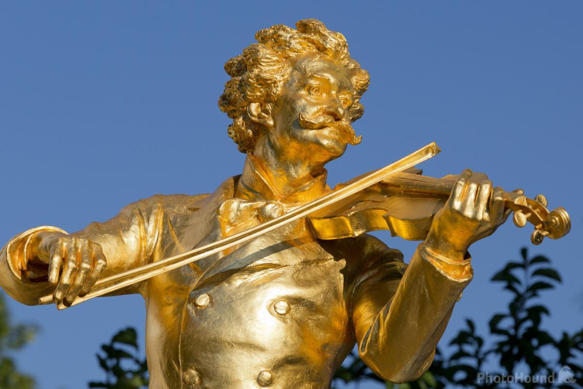 Image of Johann Strauss Statue by Rainer Mirau