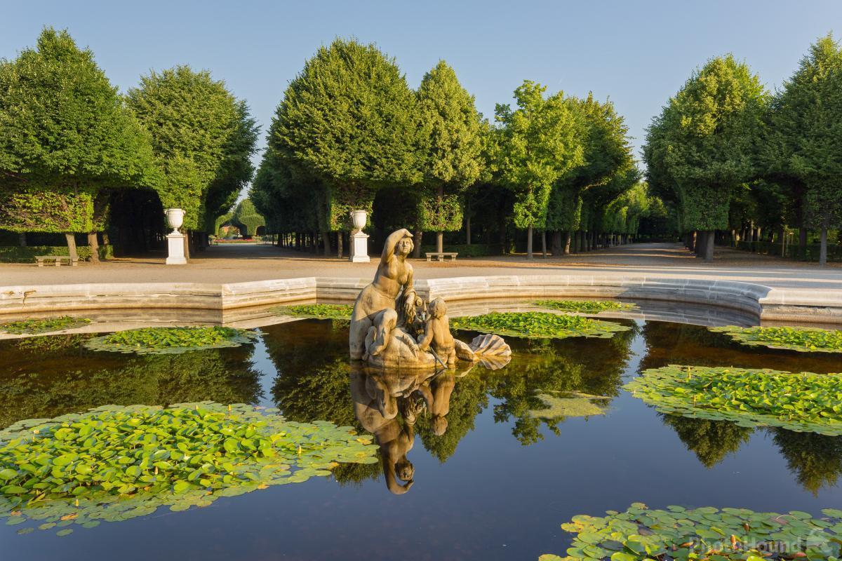 Image of Neptune Fountain by Rainer Mirau