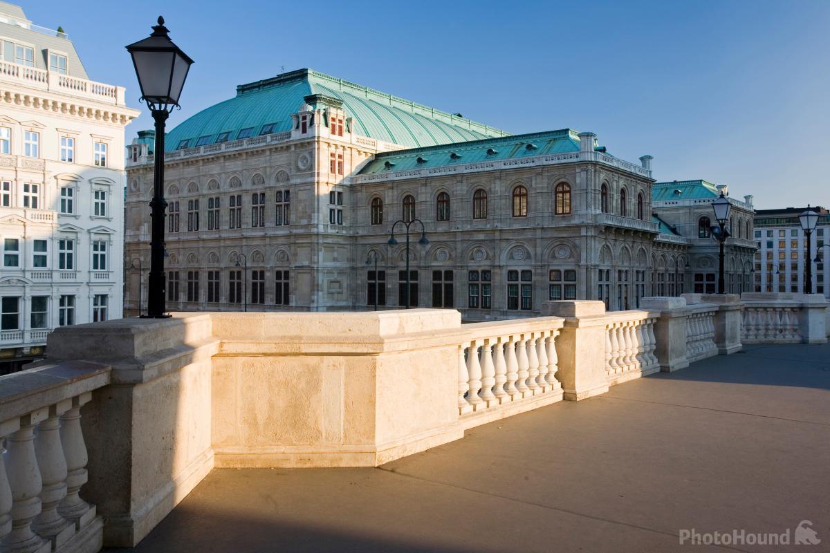 Image of Vienna State Opera by Rainer Mirau