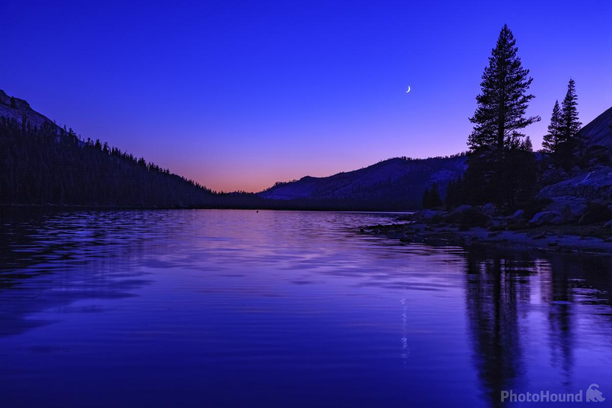 Image of Tenaya Lake from the East End by Lewis Kemper