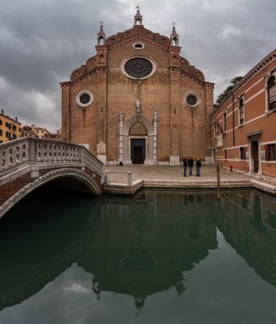 photo locations in Venice - Basilica dei Frari