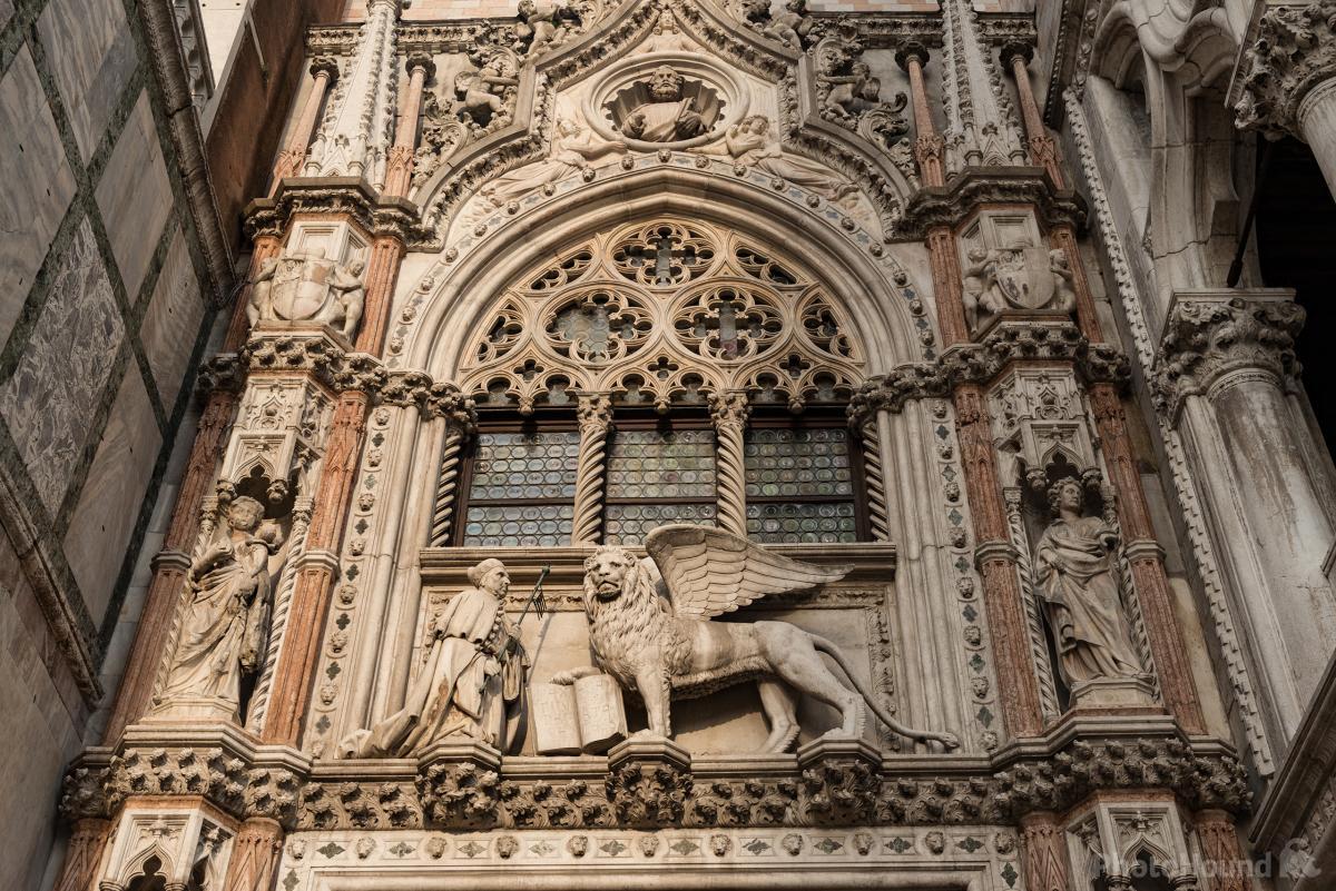 Image of Basilica di San Marco by Luka Esenko