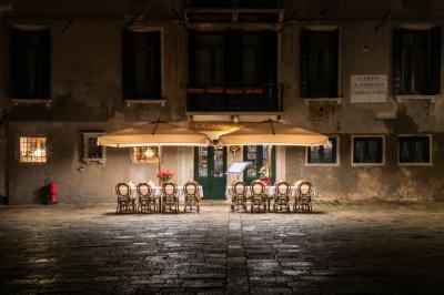 photography locations in Venice - Campo Sant’Anzolo