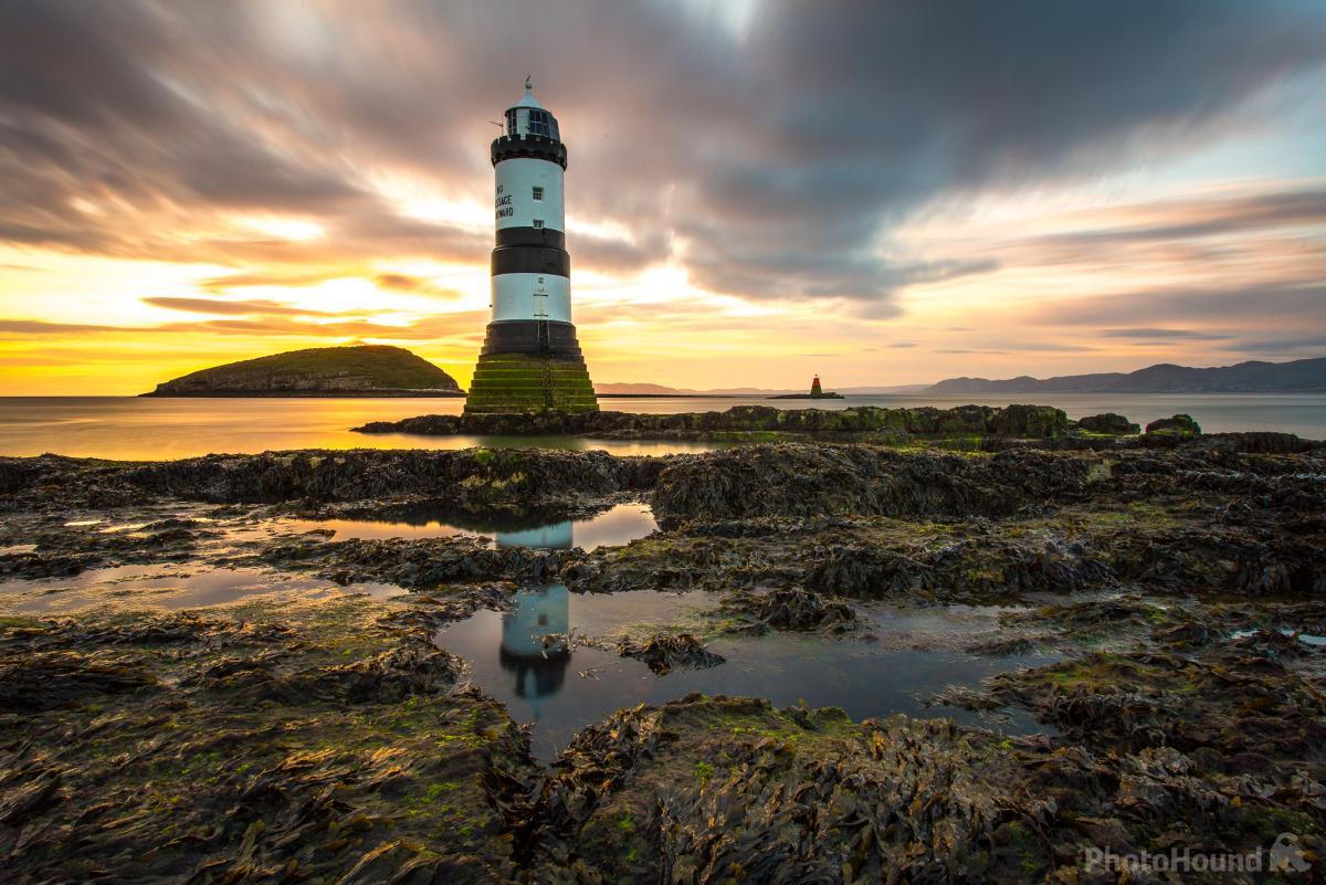 Image of Trwyn Du Lighthouse by Elgan Jones