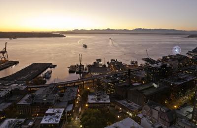 photography spots in King County - Smith Tower