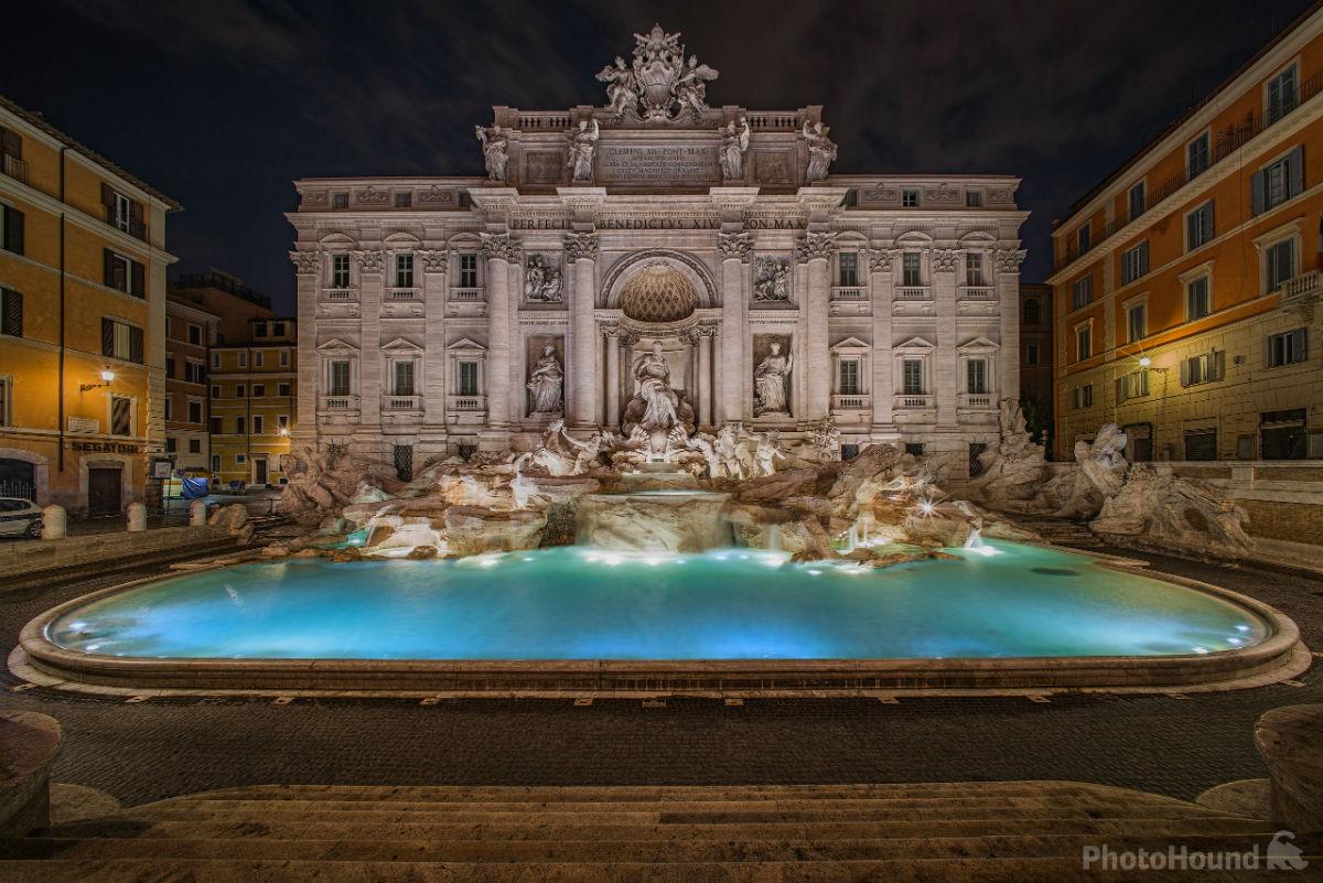 Image of Fontana di Trevi by Massimo Squillace