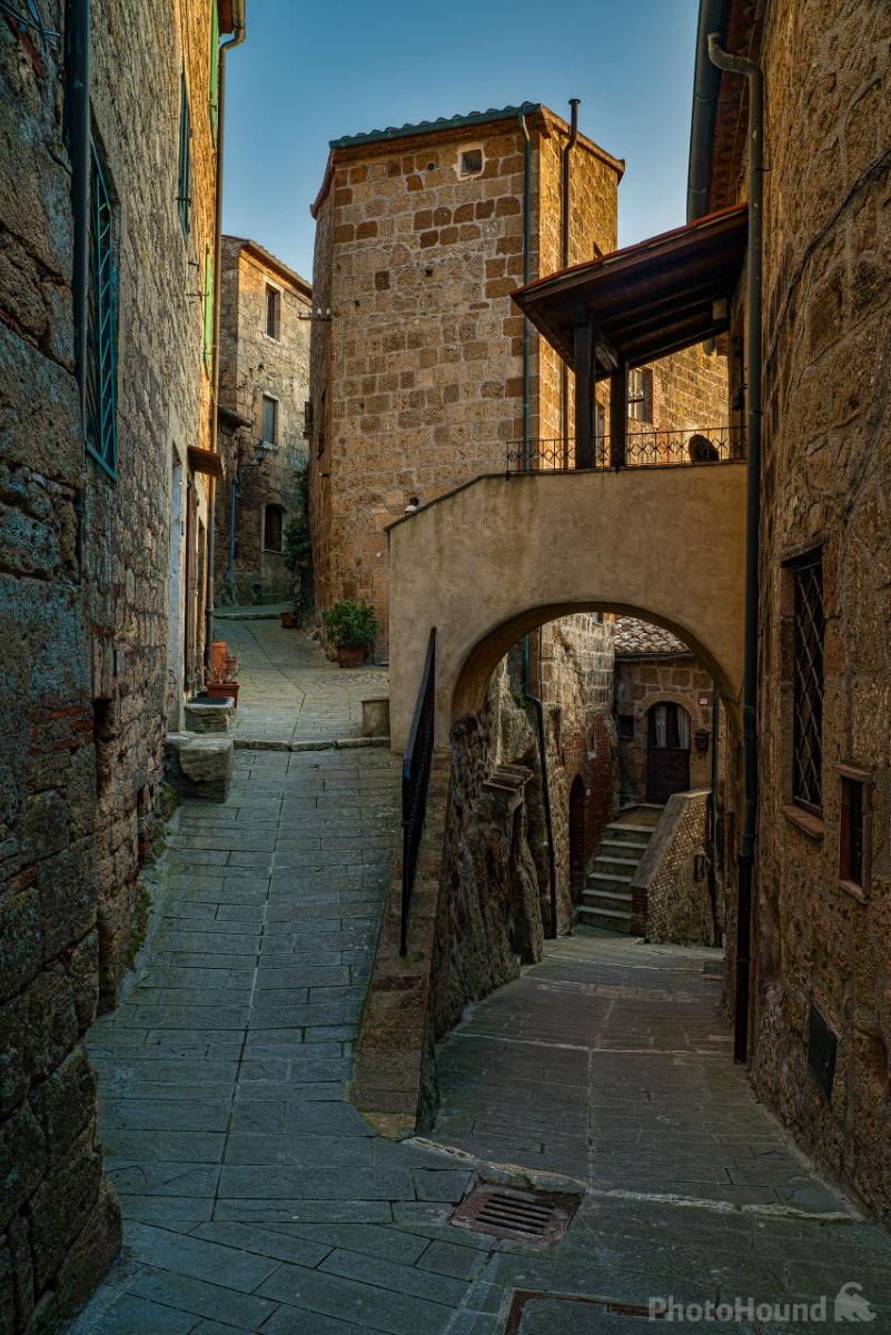 Image of Sorano by Massimo Squillace