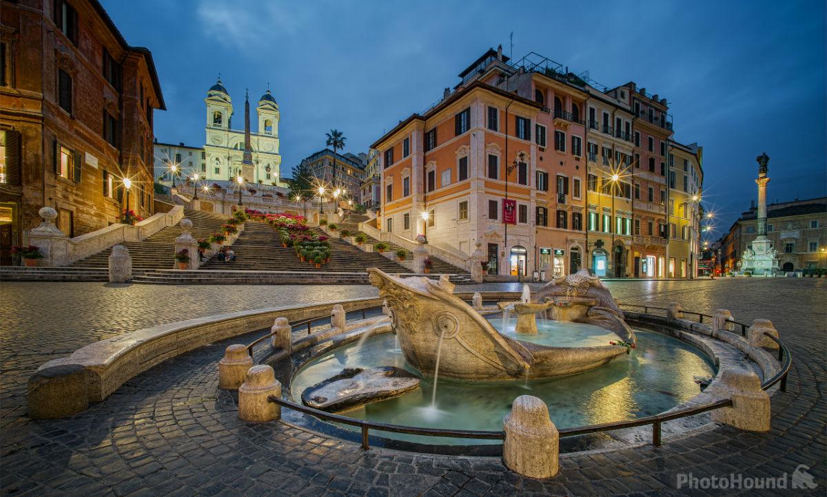 Image of Piazza di Spagna by Massimo Squillace