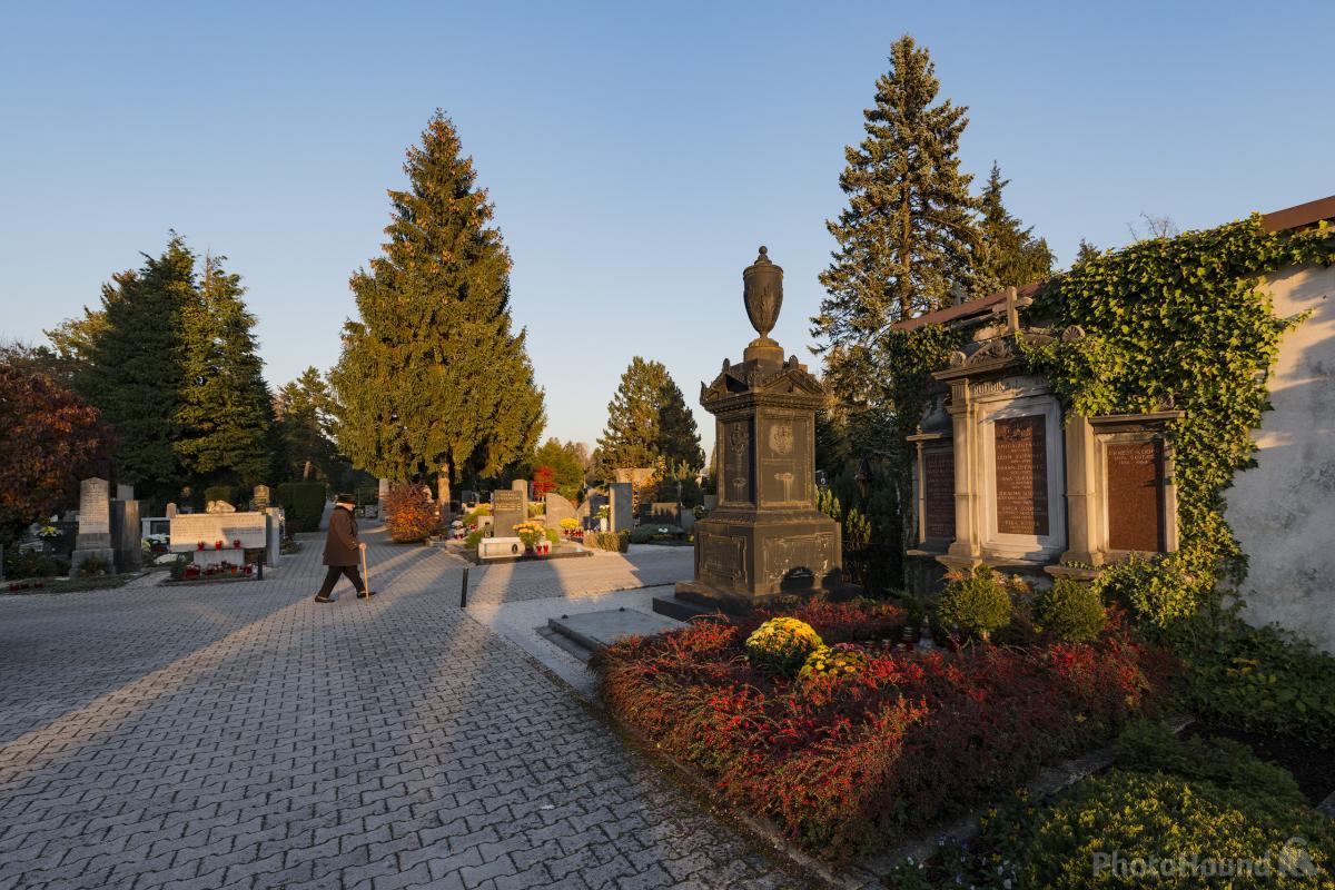 Image of Žale Cemetery by Luka Esenko