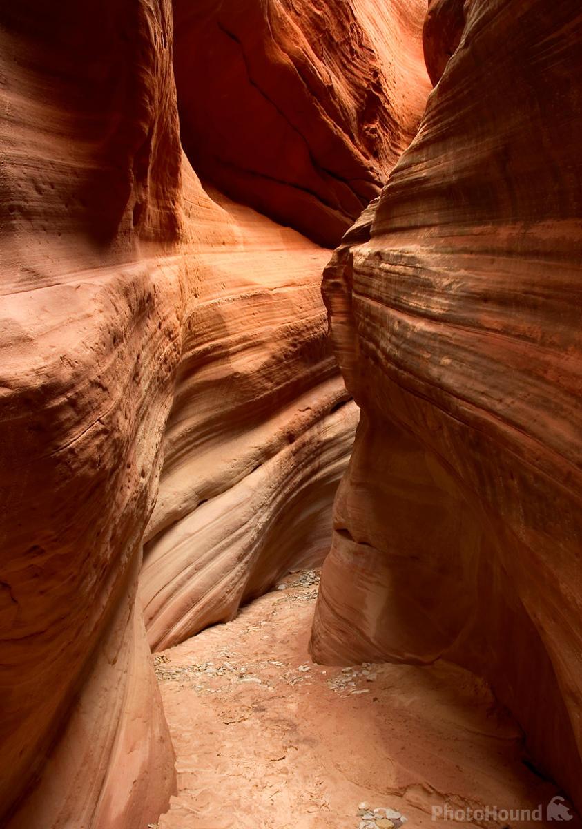 Image of Peekaboo Canyon by Laurent Martres