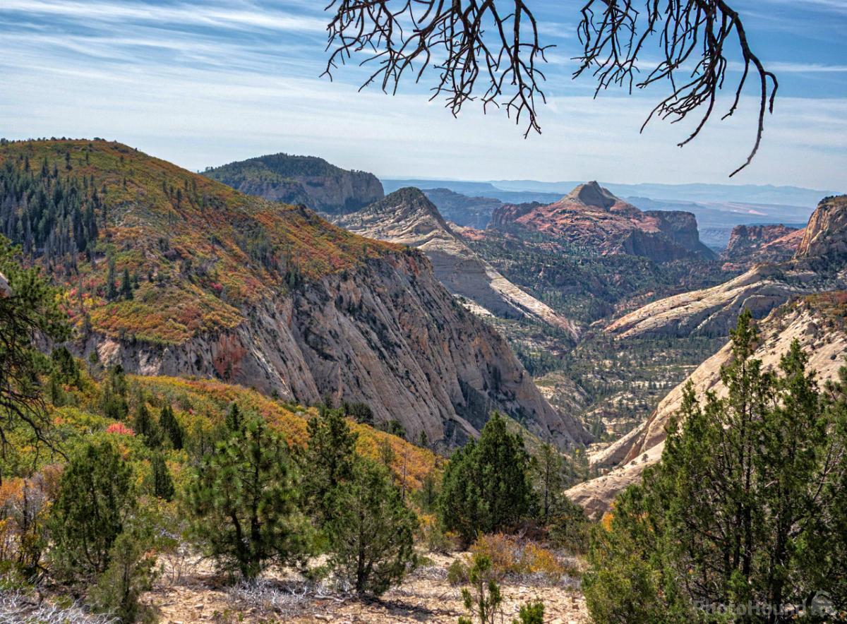 Image of The West Rim Trail  by Laurent Martres