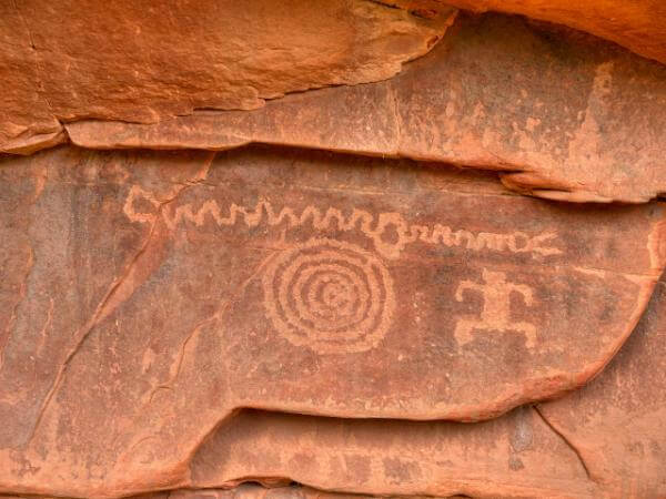 pictures of Zion National Park & Surroundings - Petroglyph Canyon