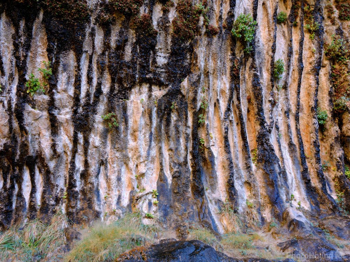 Image of Weeping Rock by Laurent Martres