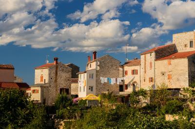 pictures of Istria - Bale West View