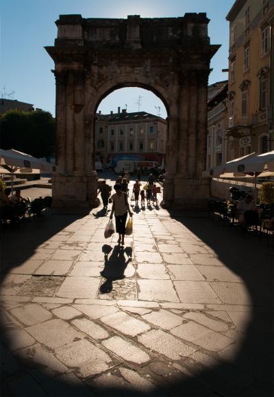 images of Istria - Pula Golden Gate