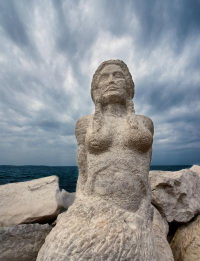 Istria photography locations - Piran Mermaid 