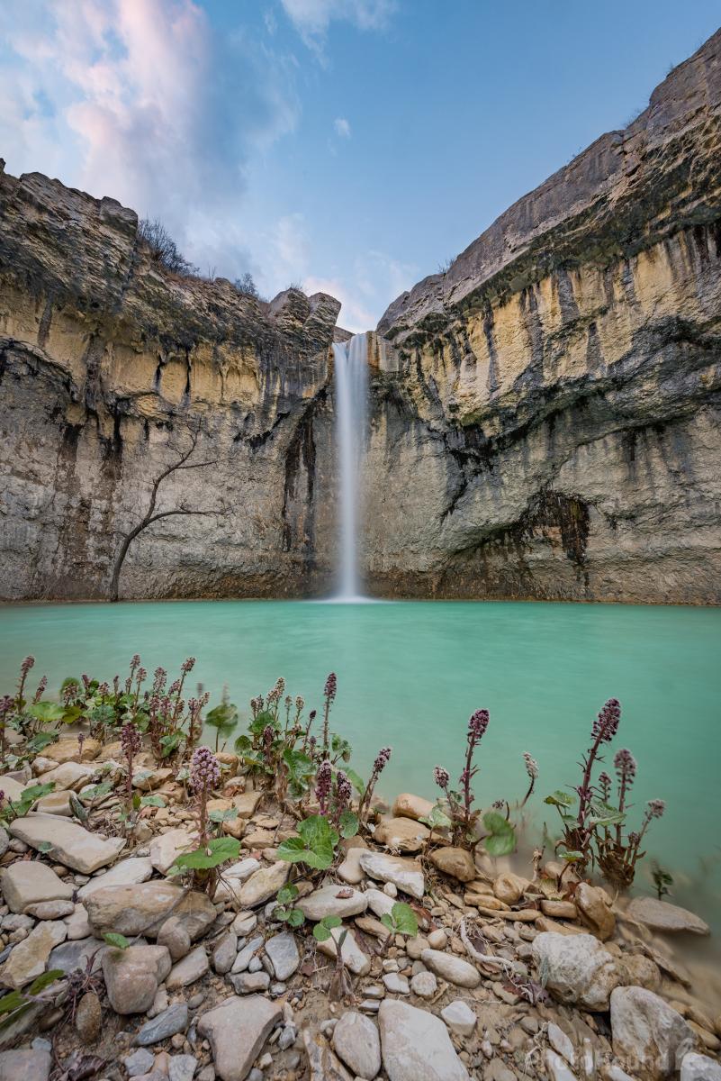 Image of Sopot Waterfall  by Luka Esenko