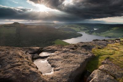 pictures of The Peak District - Bamford Edge